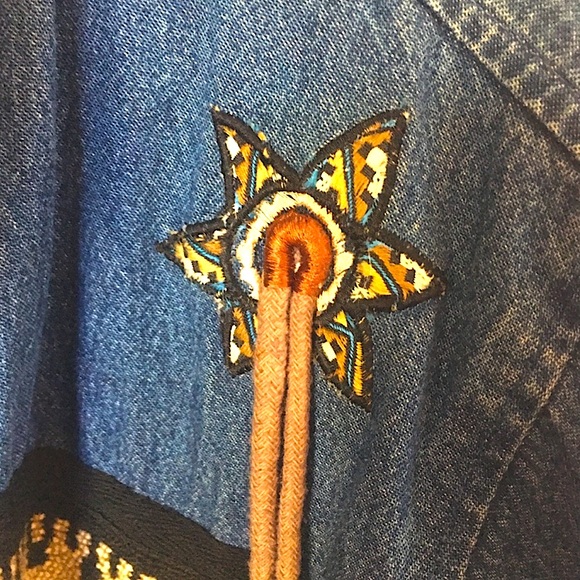 Vintage 80’s Collectable Hickory Denim Hippie Embellished Southwest Tapestry JKT - Picture 4 of 11